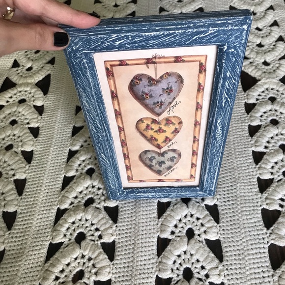 Vintage Cottagecore Love One Another Heart Framed Photo - Picture 6 of 8